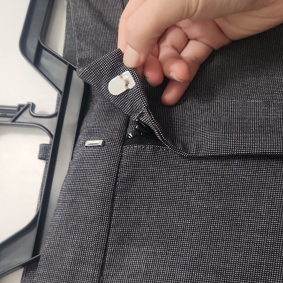 Zara Basic and formal Pants - Picture 4 of 5